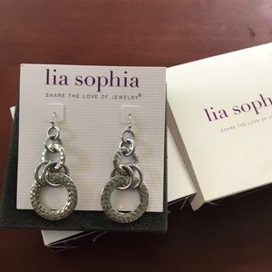 lia sophia silver link earrings